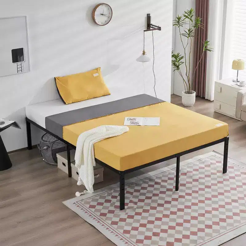Black Metal Platform Bed Frame, Full Size, Single Sleeper